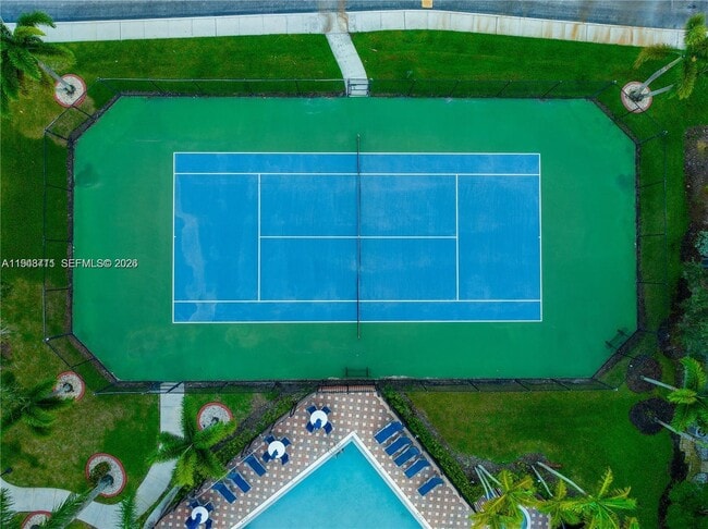 Building Photo - 12111 SW 5th Ct