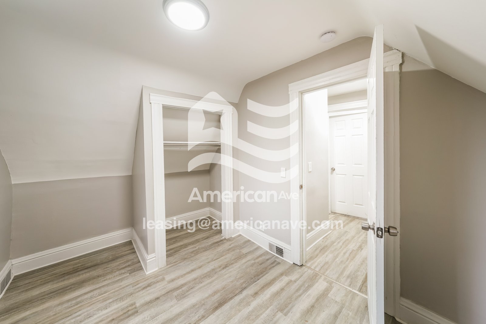 Building Photo - 441 Cottage St