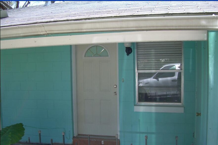 Building Photo - 1207 Groveland Ave