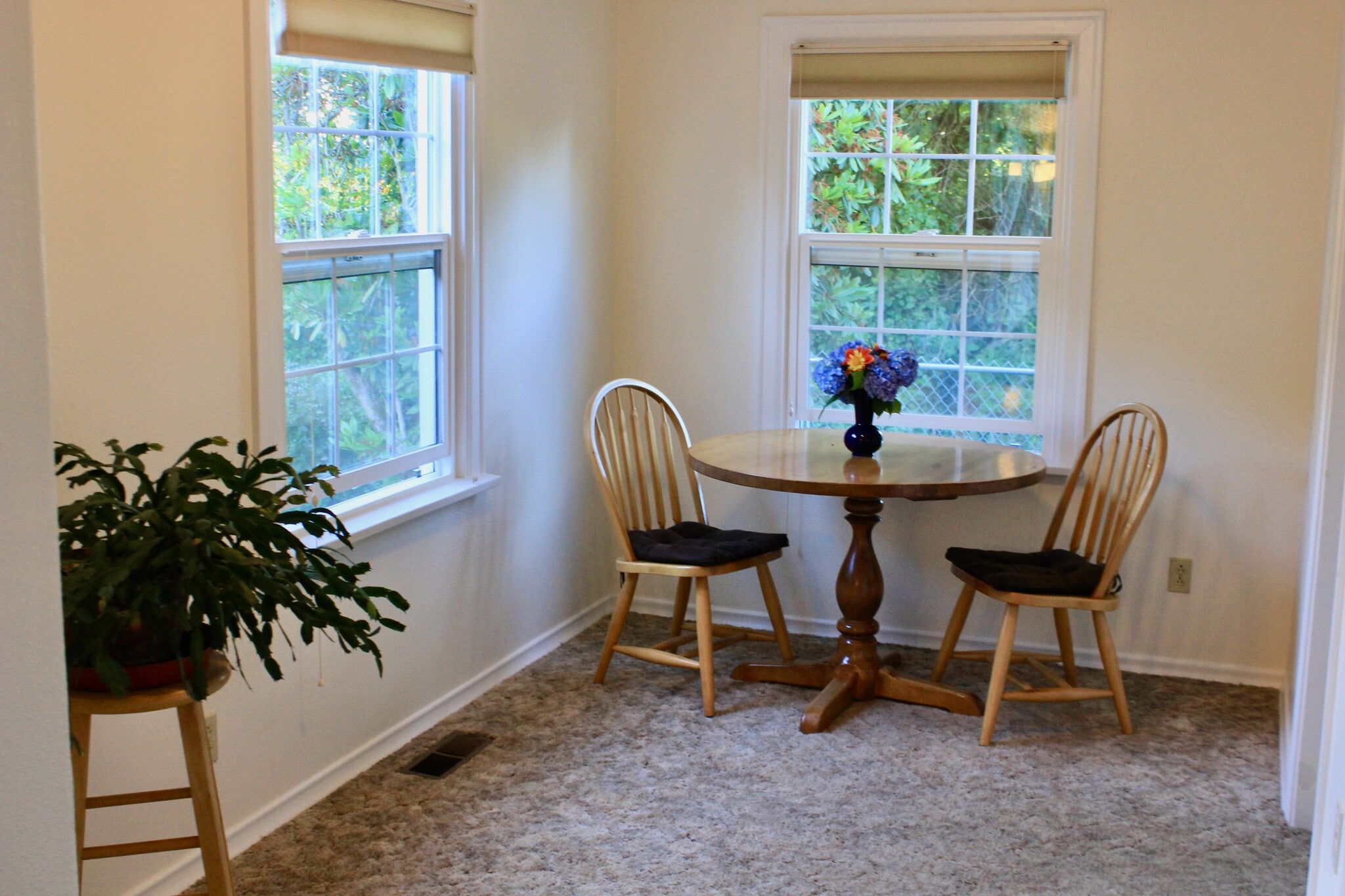 Dining Room - 1103 Brawne Avenue NW