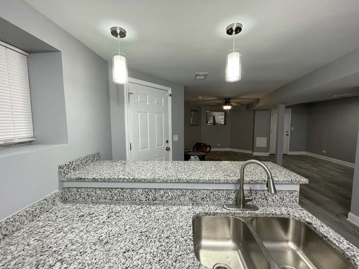 Building Photo - 1611 S Trumbull Ave