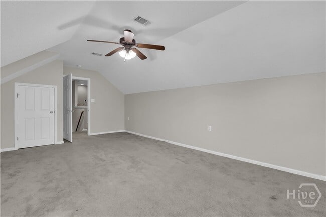 Building Photo - 136 Meadowside Ln