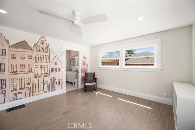 Building Photo - 390 N Cambridge St