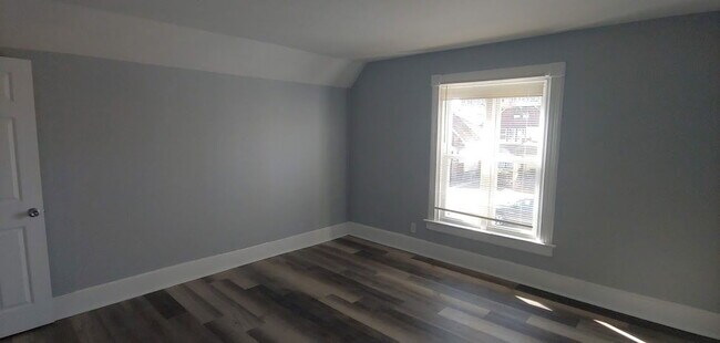 Building Photo - 5436 N 38th St