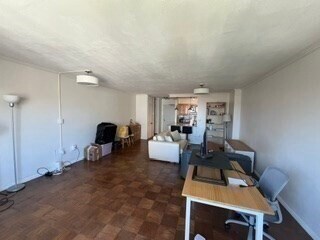Building Photo - 8 Whittier Pl