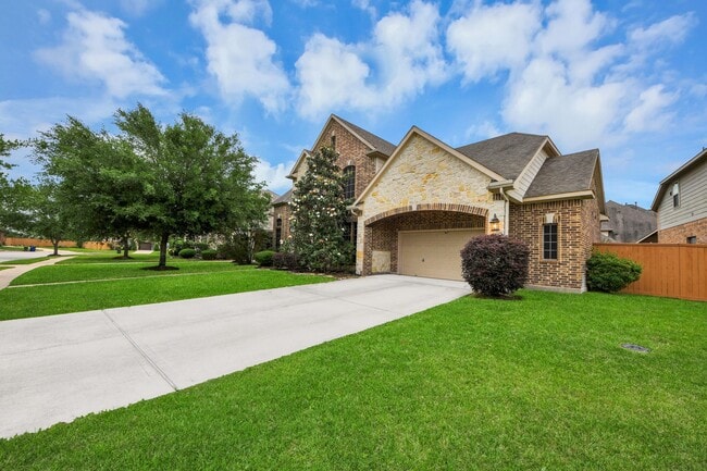 Building Photo - 2895 Ragusa Ln