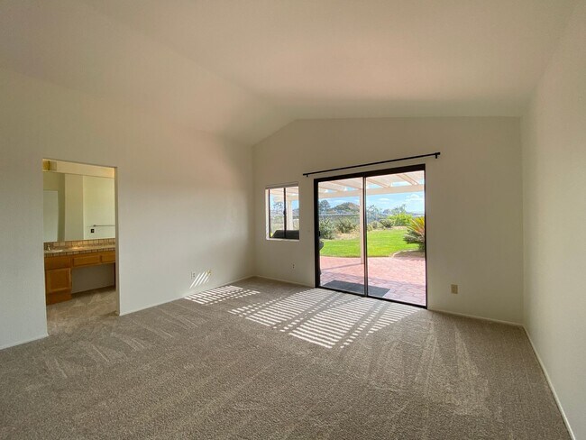 Building Photo - Cardiff Home in Desirable Sandy Point!