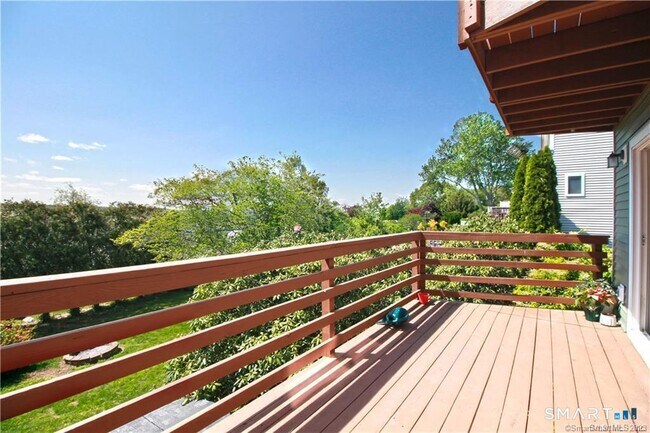 Building Photo - 299 Virgo Dr