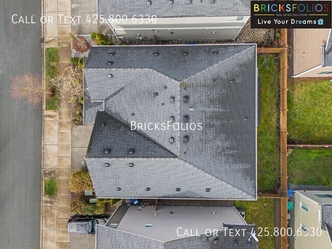 Building Photo - 3729 196th Pl SE