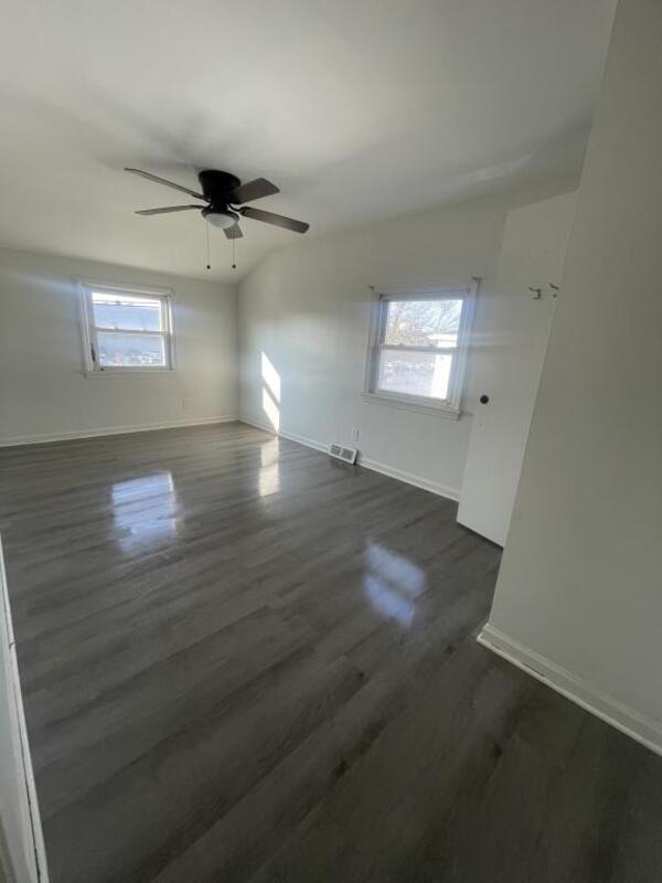 Building Photo - 326 Northland Ave