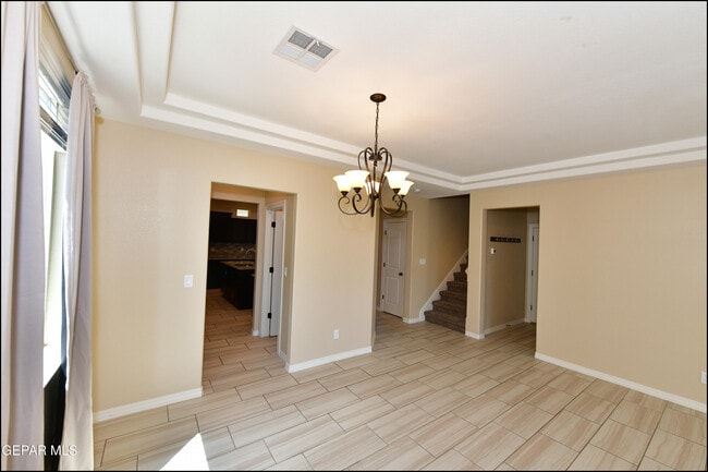 Building Photo - 14717 Tierra Escape Ave