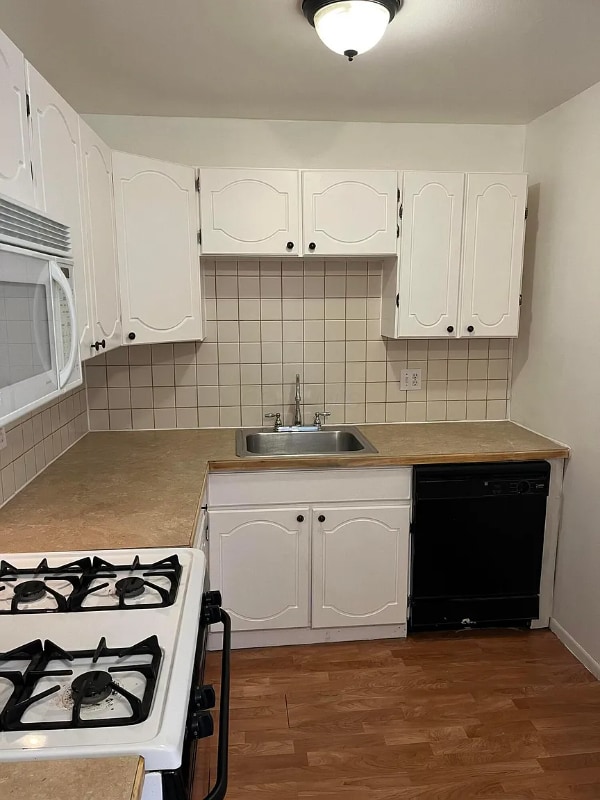 Building Photo - 4696 Tarryton Ct S