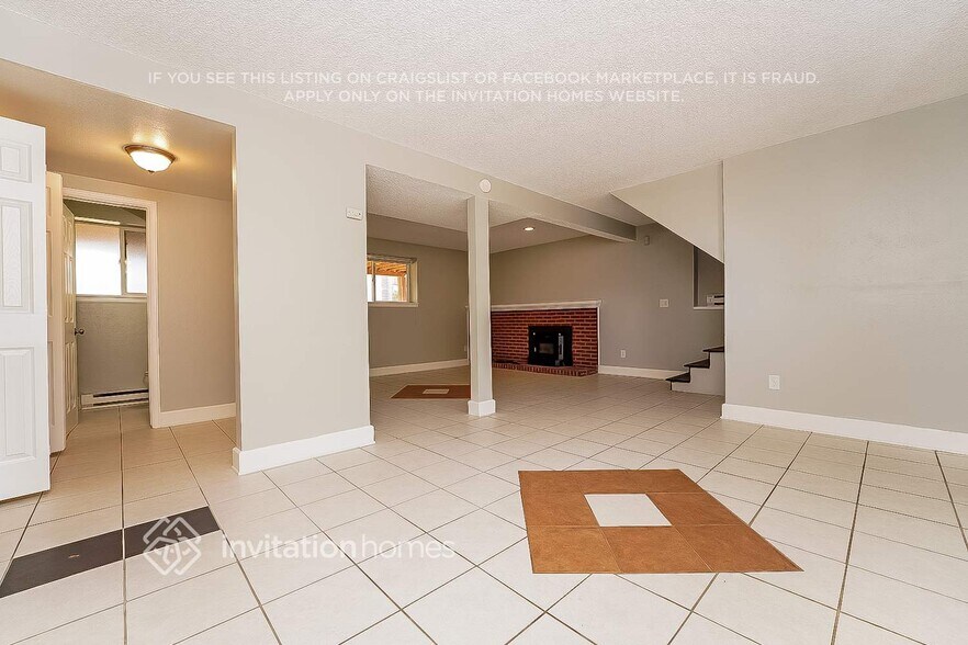 Building Photo - 9254 Garland St
