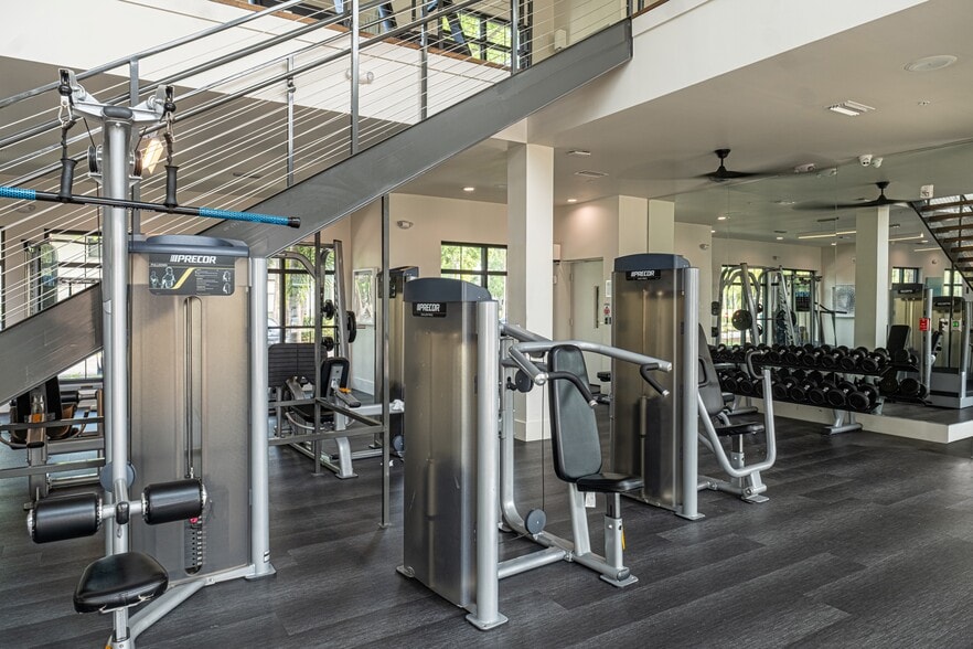 Building Photo - Cortland Bayport