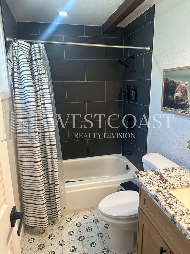 Building Photo - Charming Big Bear Retreat – Cozy 2-Bed Cab...