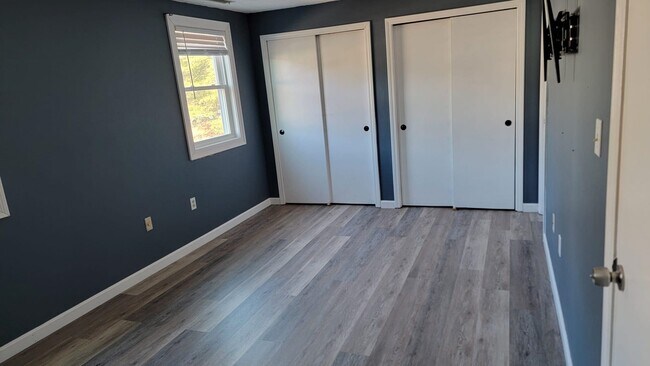 Building Photo - 39 Bluestone Dr