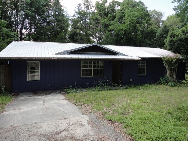 Building Photo - Owner lookin for a 7 month Lease only