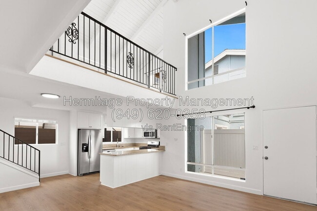 Building Photo - 601.5 Larkspur Ave