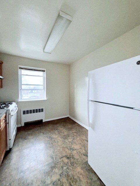 Building Photo - 220 Prospect Ave