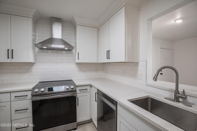 Building Photo - 35 Ponte Vedra Colony Cir