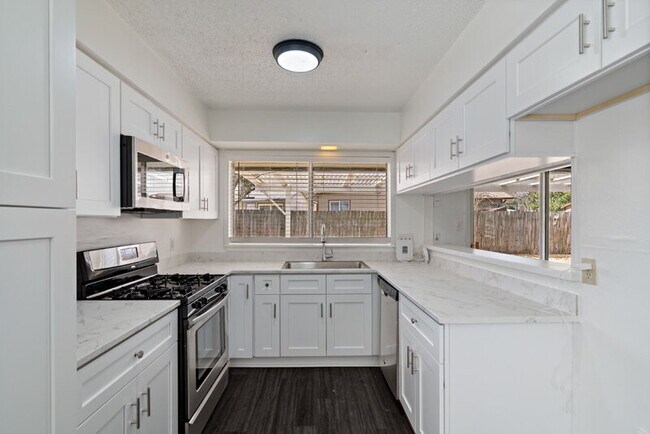 Building Photo - 12306 Hickorystick Cove