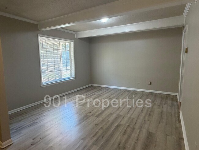 Building Photo - 5674 Montpelier Dr