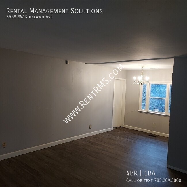 Building Photo - 3558 SW Kirklawn Ave