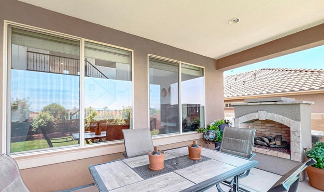 Building Photo - COMING SOON- 4 bedroom in NW