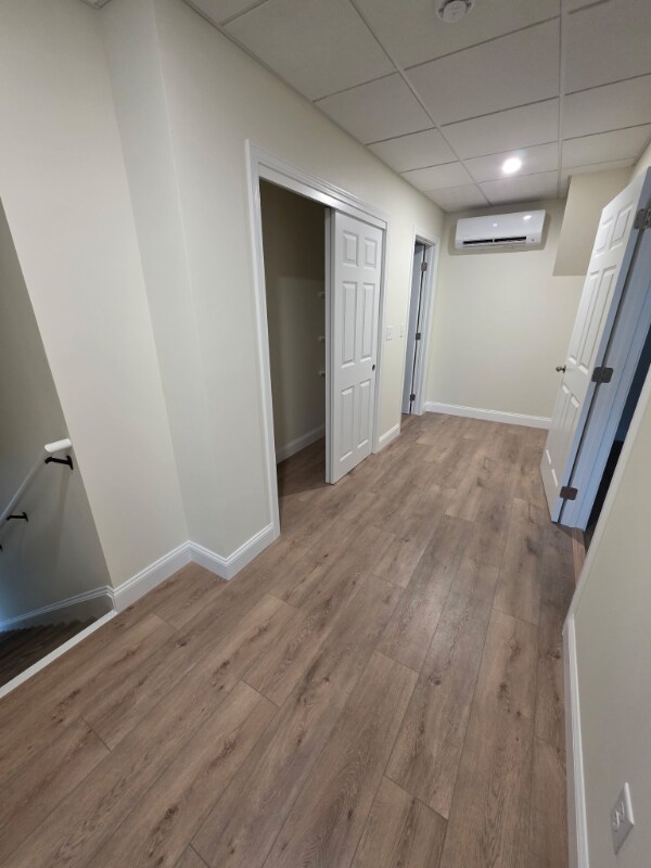 Building Photo - 19 Hill Ave