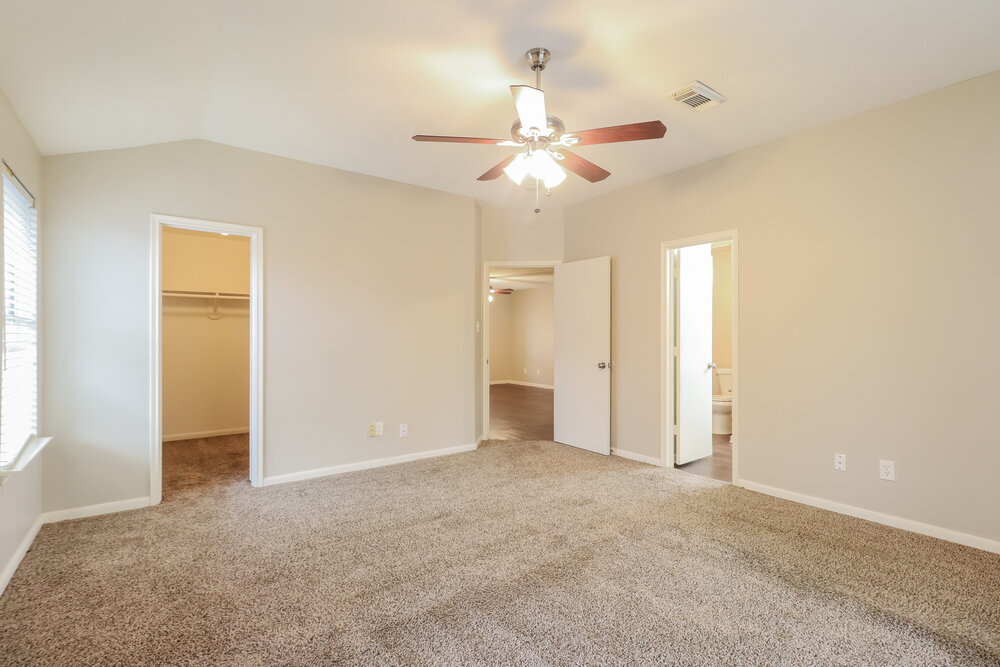 Building Photo - 3831 Woodlace Dr
