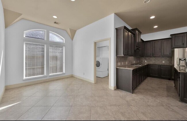 Building Photo - 3502 Galley Mist Dr