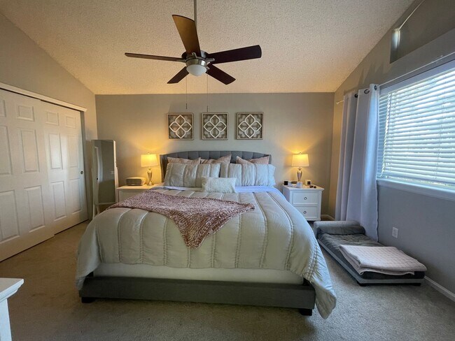 Building Photo - $0 DEPOSIT OPTION. 4 BEDROOM 3 BATHROOM HIGHLANDS RANCH HOUSE NEAR CHATFIELD STATE PARK