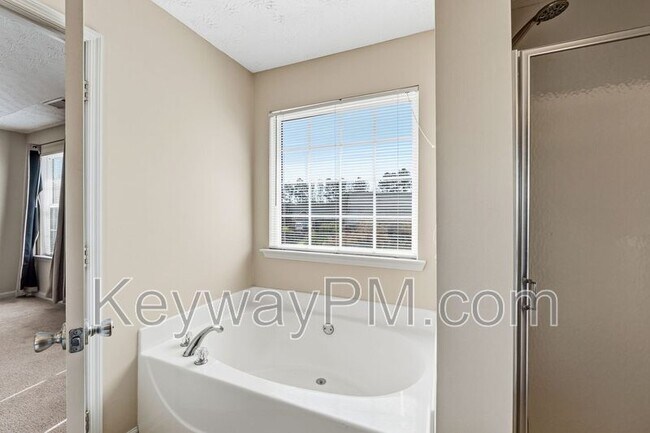 Building Photo - 296 High Meadows Cir