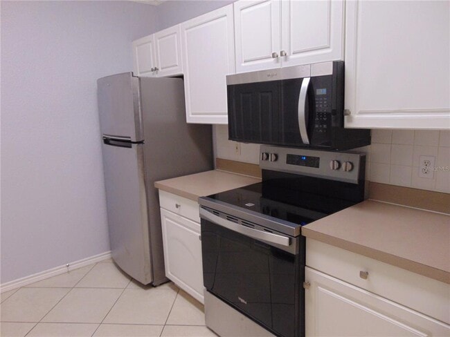 Building Photo - 4323 Bayside Village Dr