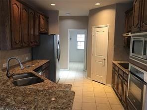 Building Photo - 4700 Lasso Ln