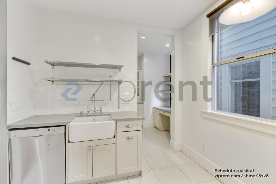 Building Photo - Unit