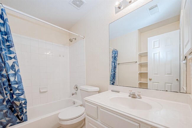Building Photo - 7514 Trail Hollow