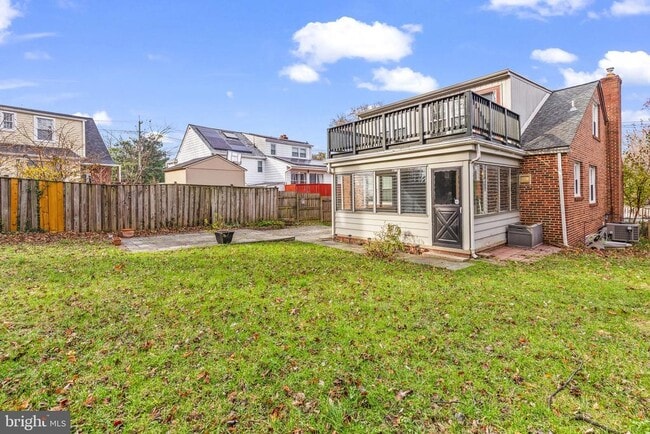 Building Photo - 4 Franklin Ave