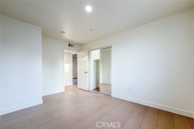 Building Photo - 2120 E 92nd St
