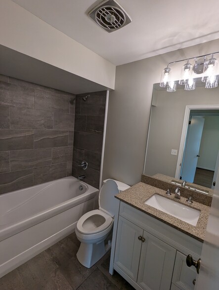 Bathroom - 834 Raven Rd