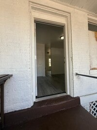 Building Photo - 27 Wilkinson Pl