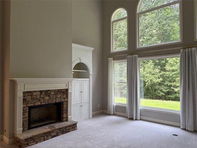 Building Photo - 96 Highgrove Dr