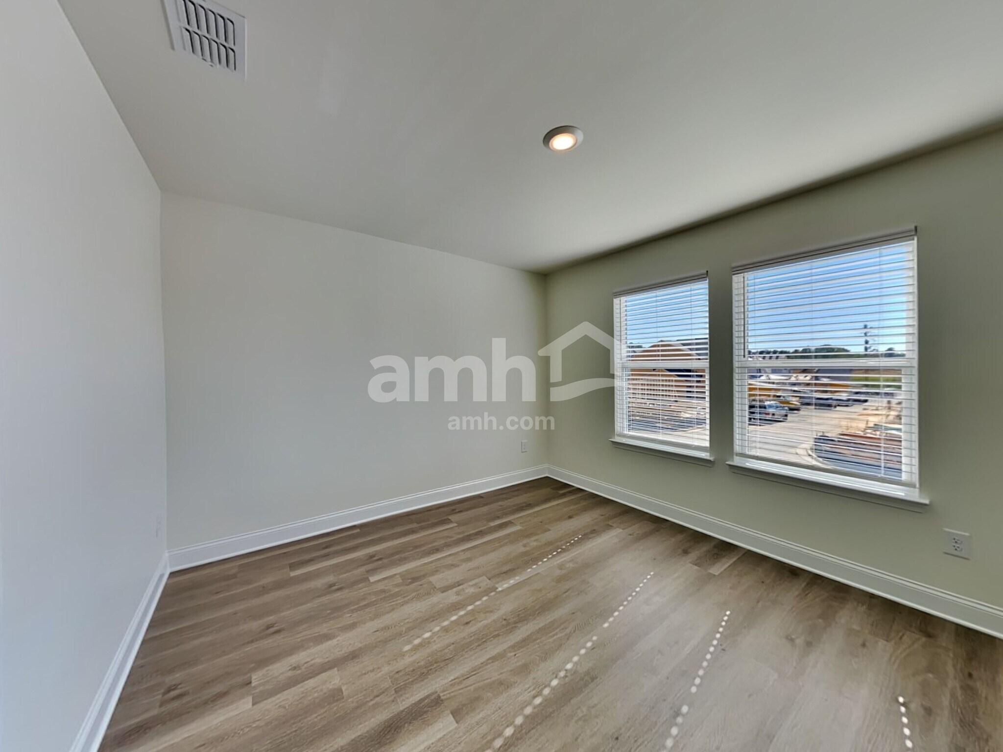 Building Photo - 850 Jubilation St