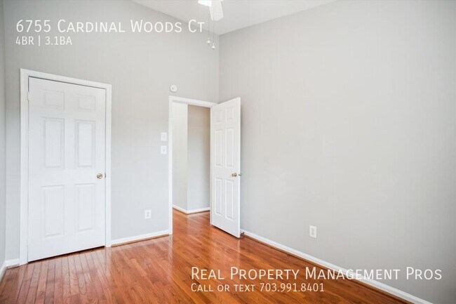 Building Photo - 6755 Cardinal Woods Ct