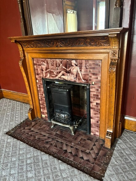 Living Rm - 266 Randolph St