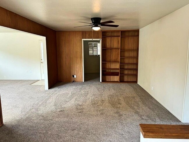 Building Photo - Renovated 3 Bedroom One Story *Vacaville *Pets Negotiable