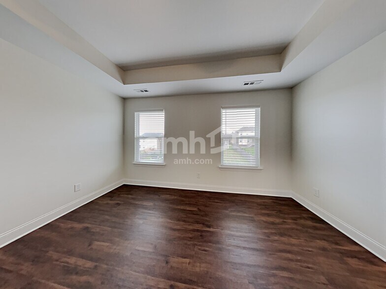 Building Photo - 7010 Bennett Dr.