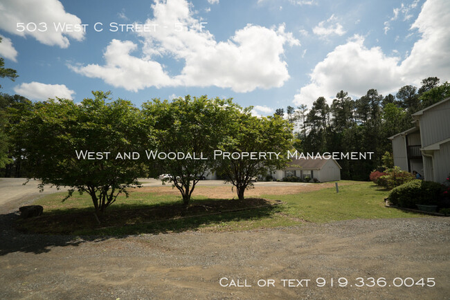 Building Photo - Great Two Bedroom Apartment in Butner