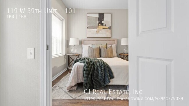 Building Photo - 119 W 39th St