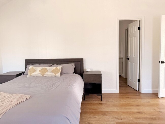 Building Photo - 1706 Woodwind Ln